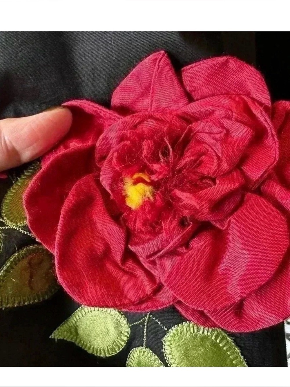 Persaman NY Black Rose Appliqué A-Line Skirt Red Lining Romantic Statement Sz 8 - Picture 9 of 10